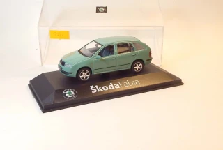 1:43 Škoda Fabia Combi, bazar - Kaden