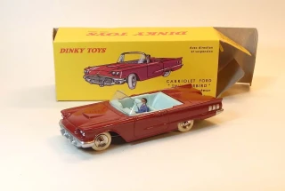 555 Ford Thunderbird Cabriolet, bazar- Dinky