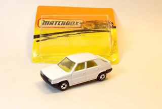 Renault 11, bazar - Matchbox Bulgaria