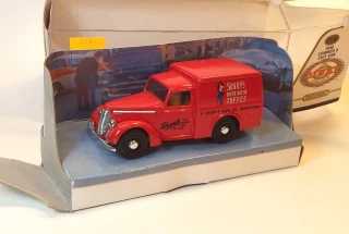 DY-8 1948 1948 Commer CWT Van, bazar- Dinky