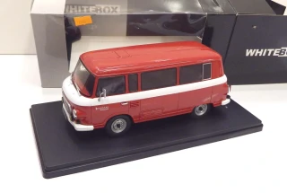 1:24 Barkas B1000, bazar - White Box