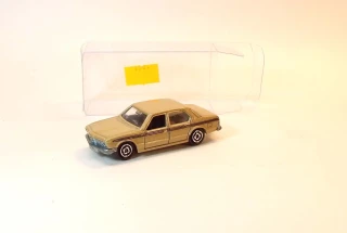 BMW 733, bazar - Majorette