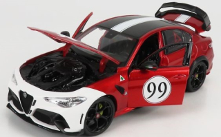 1:18 Alfa Romeo Giulia GTAm 2020 #99 Racing 2020, Alfa red/white - Bburago