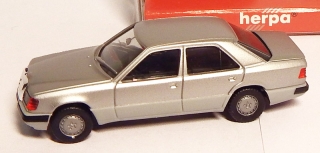 1:87 Mercedes 300SE, bazar - Herpa