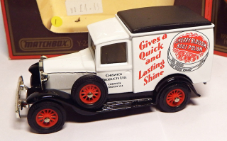 Y-22 Ford model A "Cherry blossom boot polish" - Matchbox