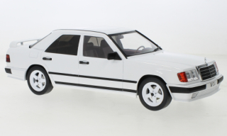 1:18 Mercedes W124 Tuning, weiss, 1986 - MCG