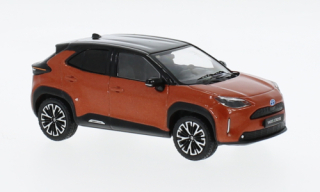 1:43 Toyota Yaris Cross, oranžová metalíza, 2022 - ixo
