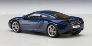1:43 McLaren MP4-12c 2011 modrý - AutoArt