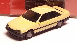 1:87 Opel Omega seda béžový - Herpa