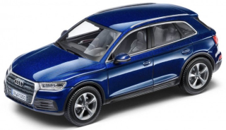 1:43 Audi Q5 2016 tm.modrý - Norev