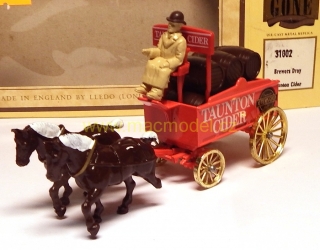 1:72 Horse Drawn Taunton Cider, poškozený - Lledo